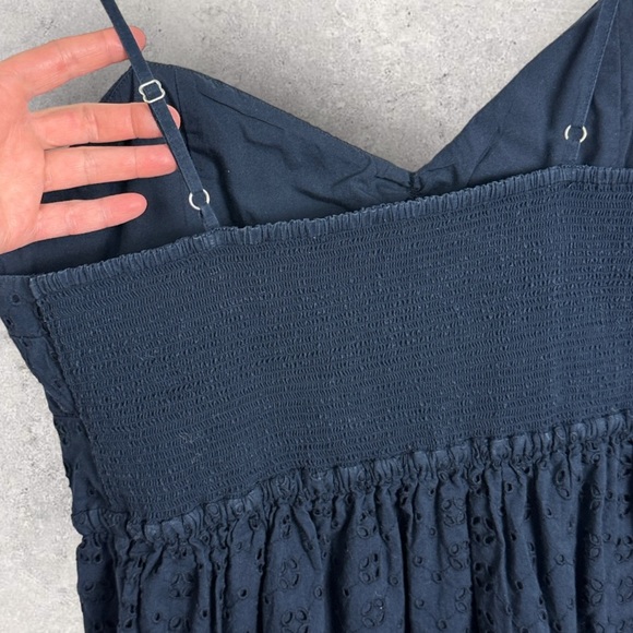 J Crew Navy Blue Eyelet Knee Length Summer Dress Womens Size XL Flare Sweetheart - Picture 6 of 14